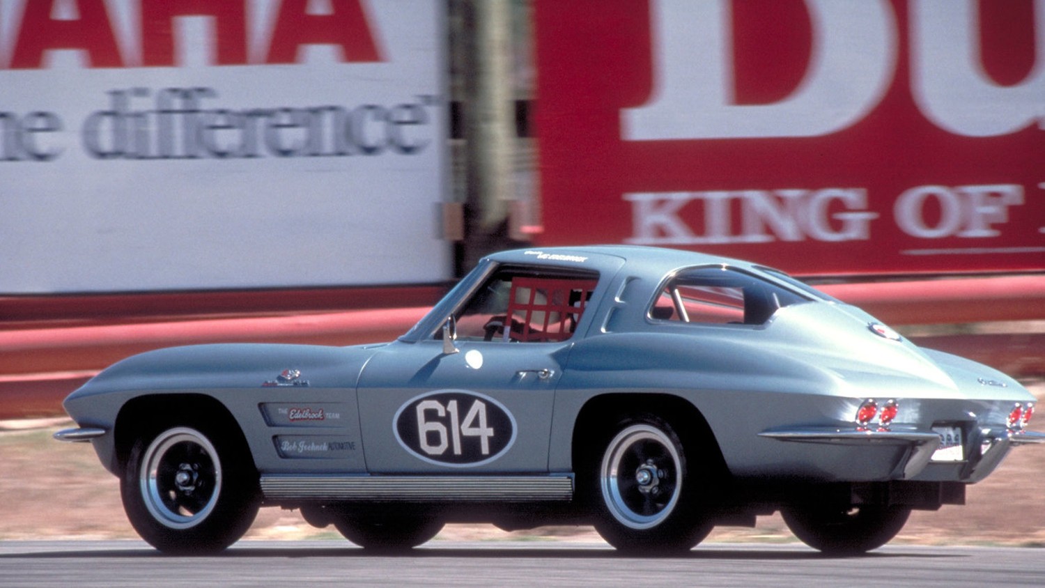 Click to Enlarge-Esc to Close Corvette Generations/C2/C2 1963 Z06 in Race.jpg
